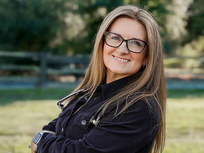 Dr. Lisa Hess Staff Photo