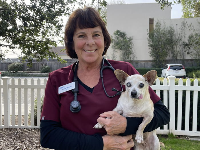 Dr. Robin Shroyer Staff Photo