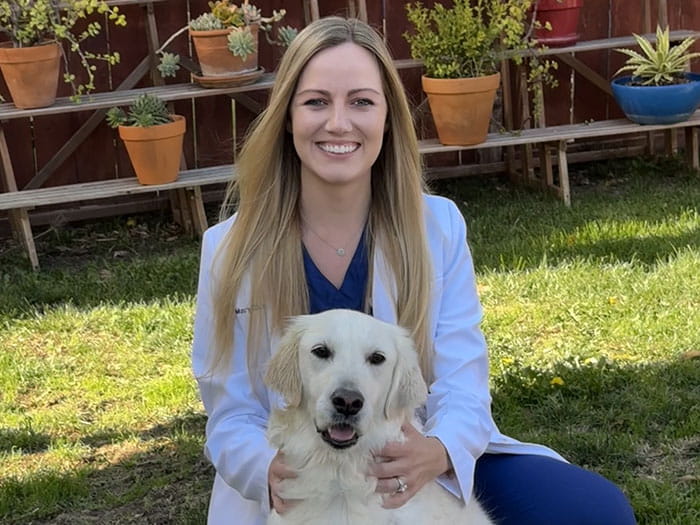 Dr. Mary Zuromskis Staff Photo