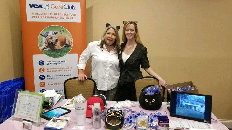 Dr. Williams and Amanda at CatCon