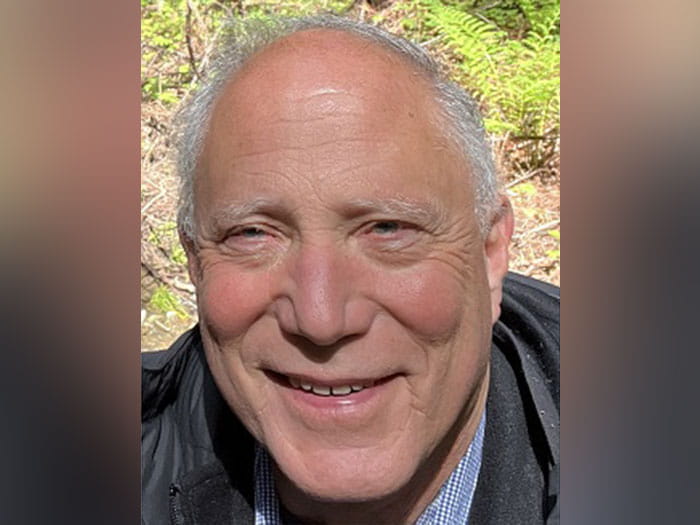 Dr. Steven Cairo Staff Photo