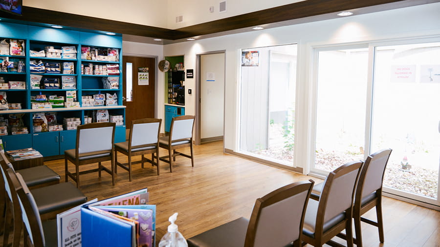 Lobby at VCA North Rockville Animal Hospital