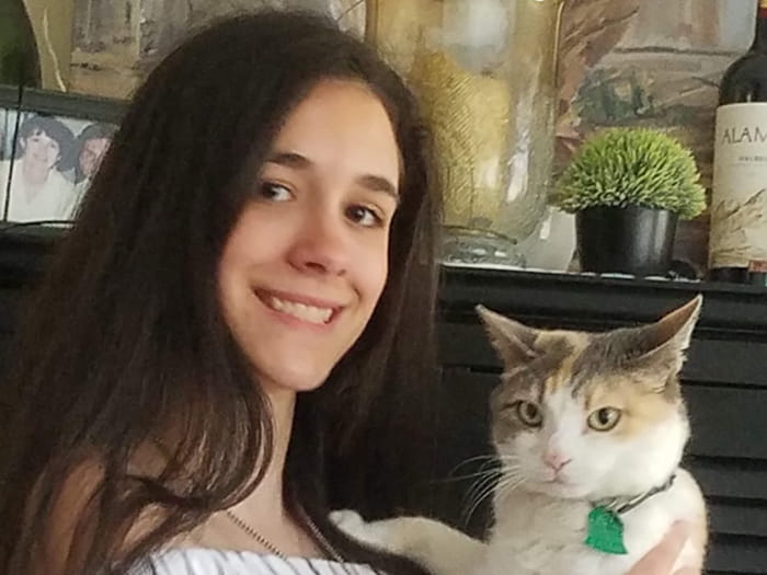 Carly Nelle Staff Photo