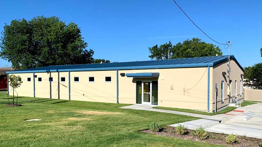 VCA DeSoto boarding facility