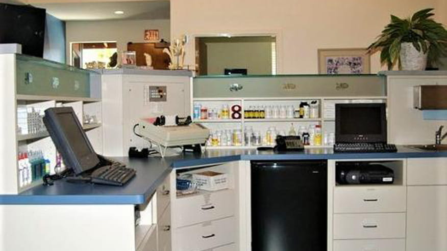 876x493 encina in house pharmacy